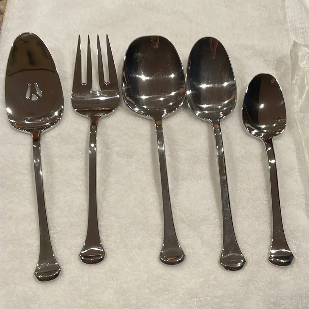Oneida Othenia Silver Flatware Pieces all will be listed seperately Soup Spoon